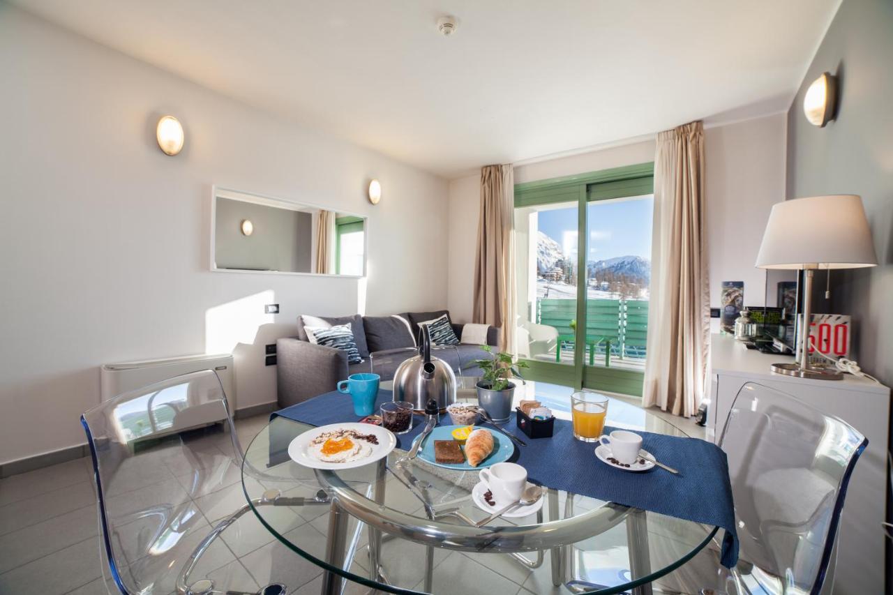 One-Bedroom Apartment Mountain View